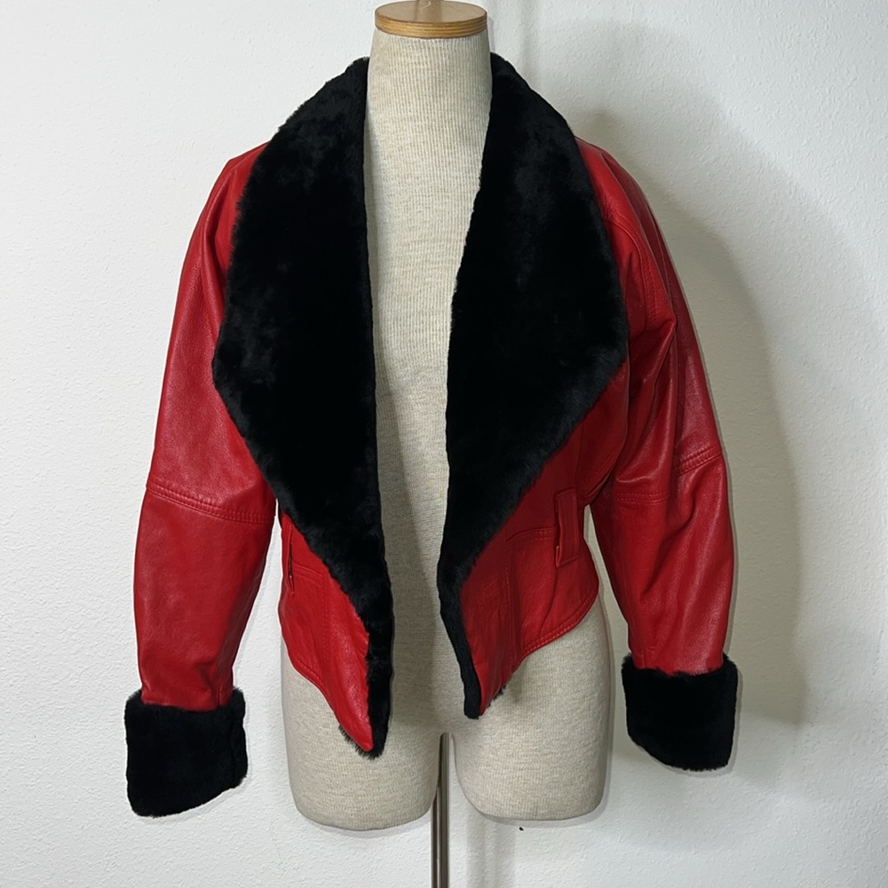 Paris Line Vintage Crop Leather Jacket with Faux Fur Collar and Cuffs